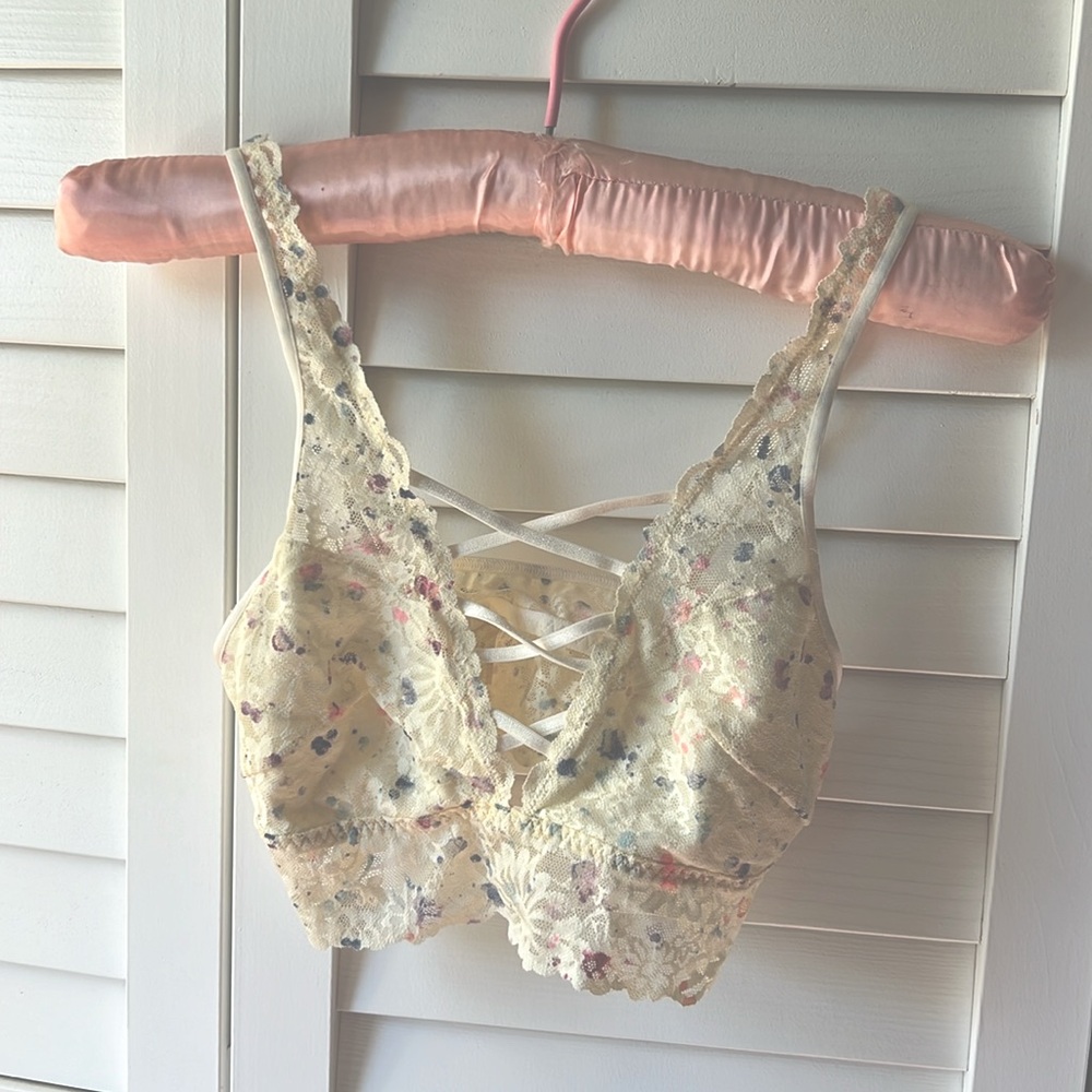 PINK by Victoria’s Secret - Lace Bralette - Small
